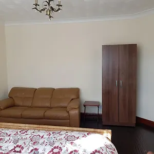 Cozy Luton (Bedfordshire)